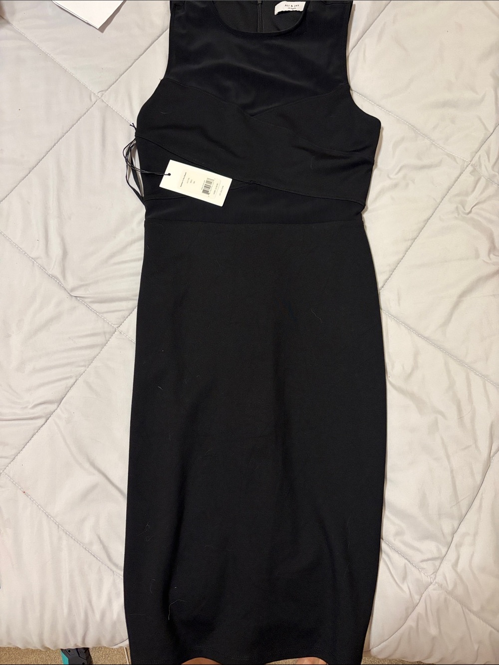 ALI & JAY Black Sleeveless Midi Sheath Dress